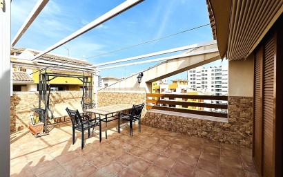 Resale - Penthouse - Punta Prima