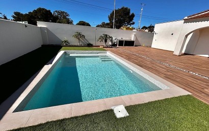 Resale - Luxury villa - Torrevieja - Los Balcones