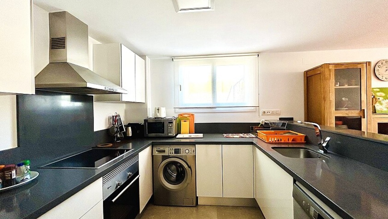Resale - Penthouse - Punta Prima