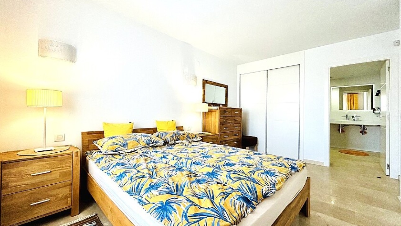 Resale - Penthouse - Punta Prima
