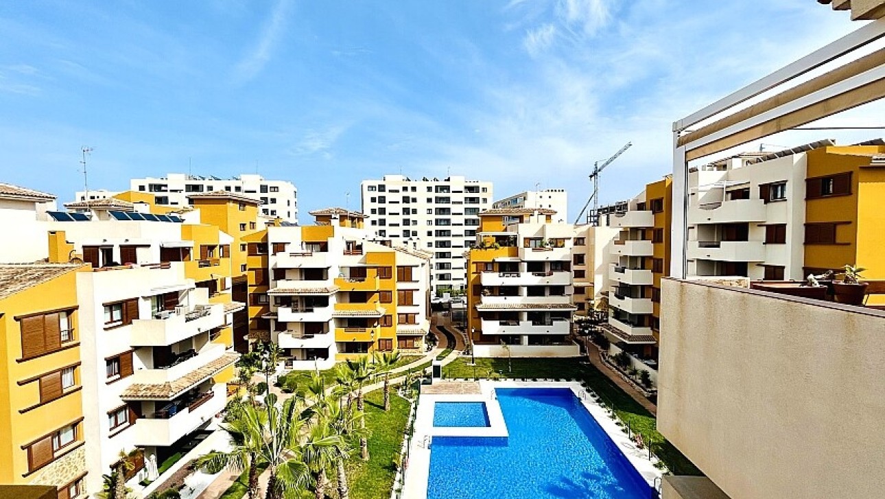 Resale - Penthouse - Punta Prima