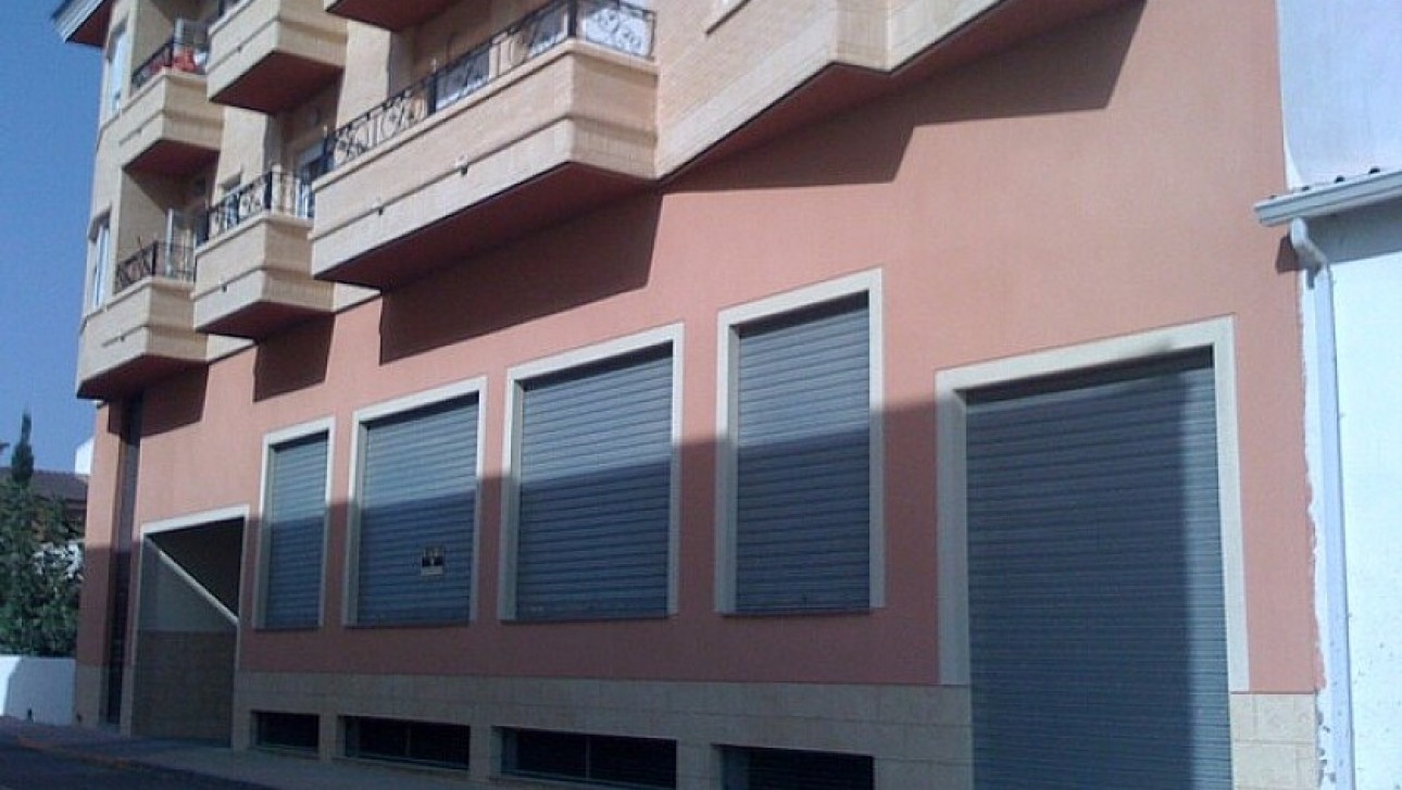 Resale - Commercial - Los Montesinos