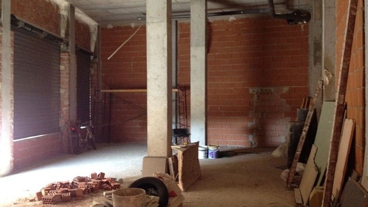 Resale - Commercial - Los Montesinos