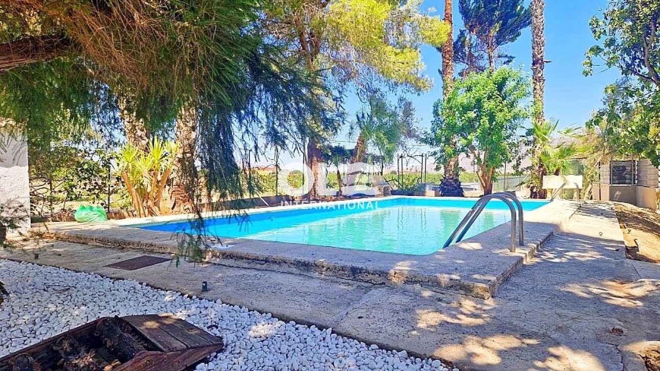 Перепродажа - Villa - Orihuela Costa - Orihuela