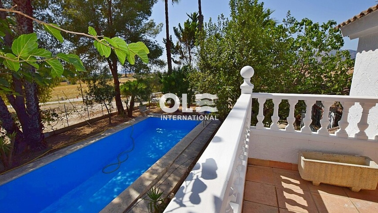 Перепродажа - Villa - Orihuela Costa - Orihuela