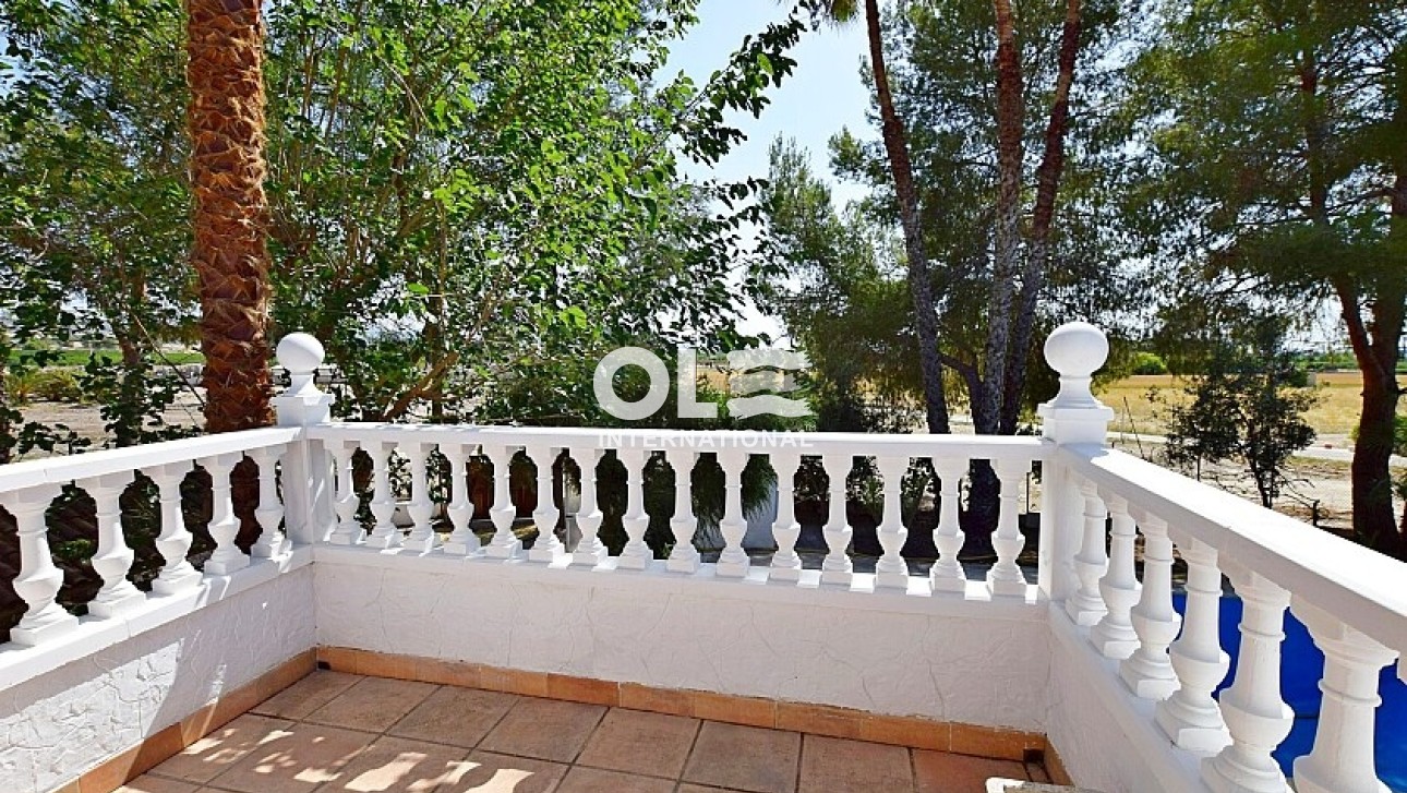Перепродажа - Villa - Orihuela Costa - Orihuela