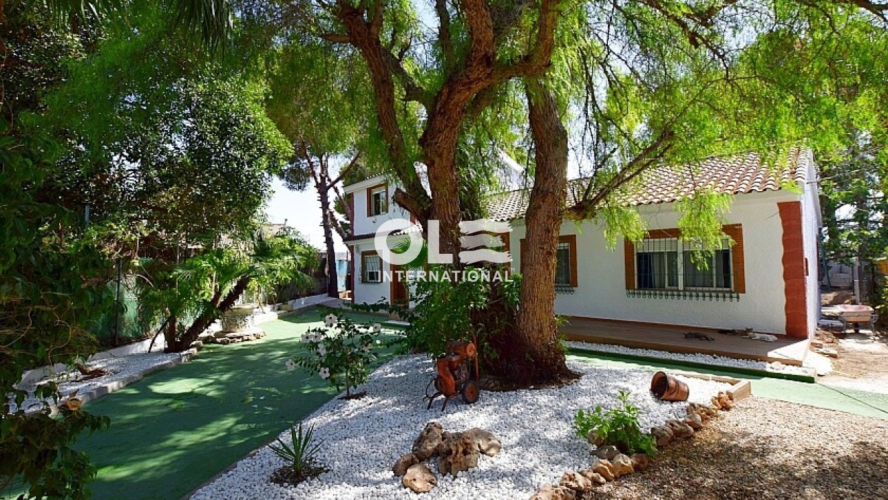 Перепродажа - Villa - Orihuela Costa - Orihuela