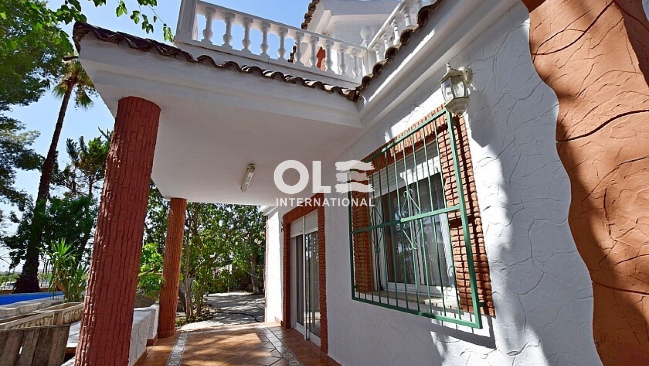 Перепродажа - Villa - Orihuela Costa - Orihuela