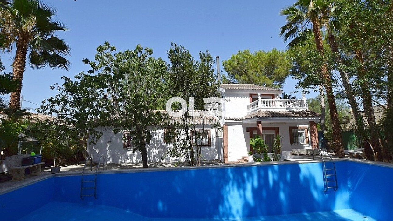 Перепродажа - Villa - Orihuela Costa - Orihuela