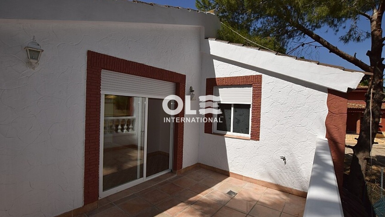 Перепродажа - Villa - Orihuela Costa - Orihuela
