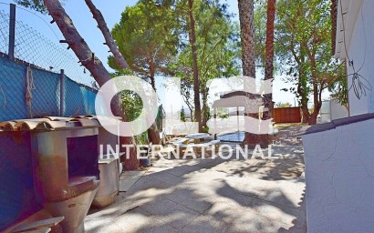 Перепродажа - Villa - Orihuela Costa - Orihuela