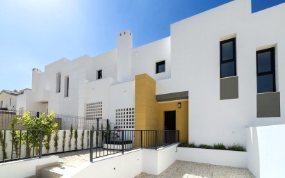 Nouvelle construction - Villa - Busot, zona Bonalba Golf (Alicante) - Spain