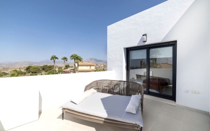 Nouvelle construction - Villa - Busot, zona Bonalba Golf (Alicante) - Spain