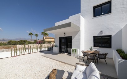 Nouvelle construction - Villa - Busot, zona Bonalba Golf (Alicante) - Spain