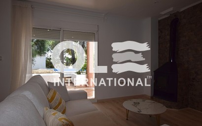 Перепродажа - Villa - Orihuela Costa - Orihuela
