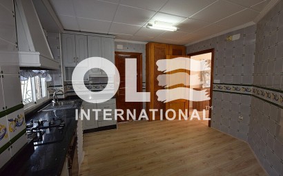 Перепродажа - Villa - Orihuela Costa - Orihuela