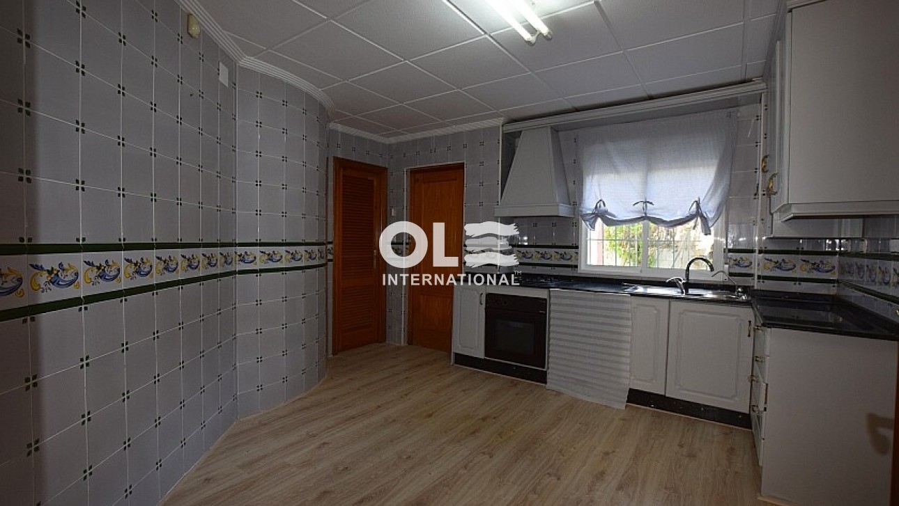 Перепродажа - Villa - Orihuela Costa - Orihuela