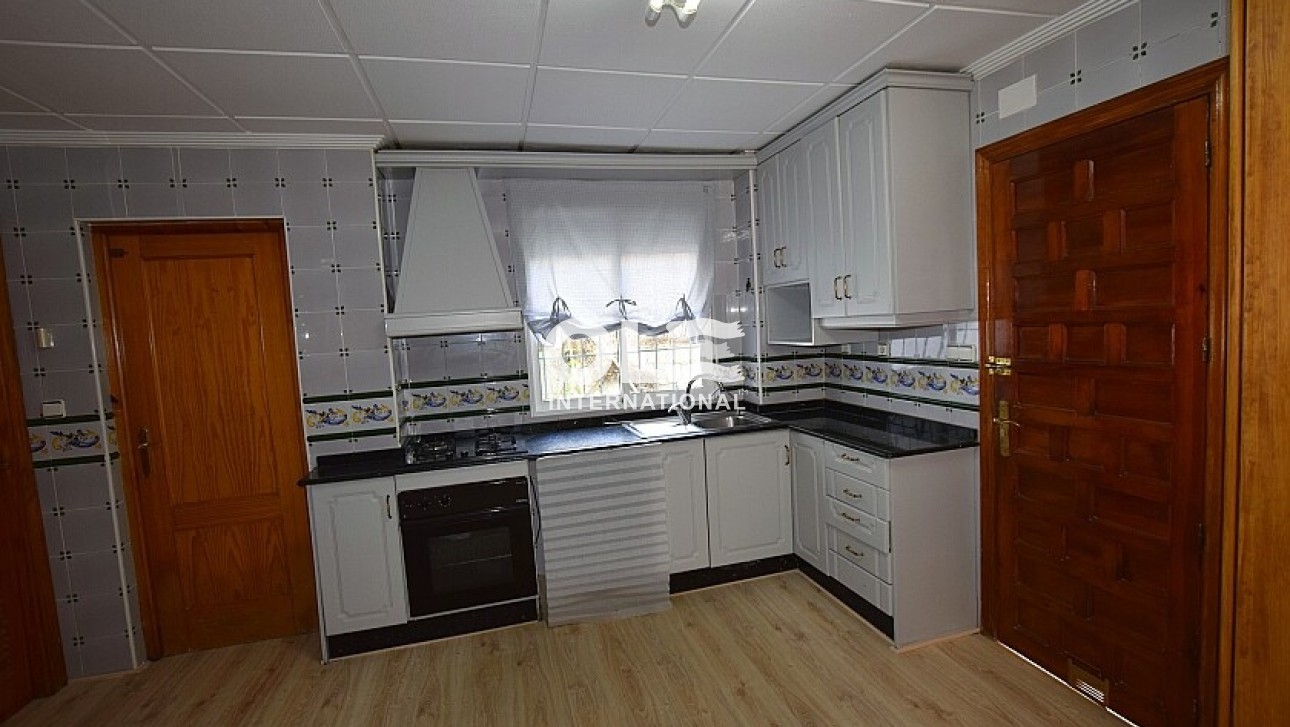 Перепродажа - Villa - Orihuela Costa - Orihuela