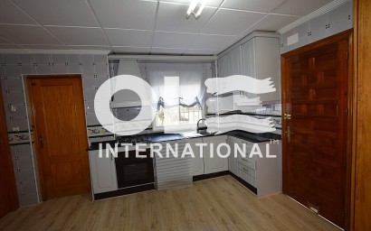 Перепродажа - Villa - Orihuela Costa - Orihuela