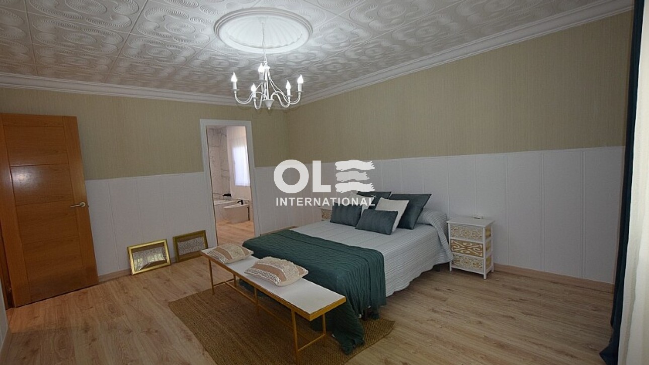 Перепродажа - Villa - Orihuela Costa - Orihuela