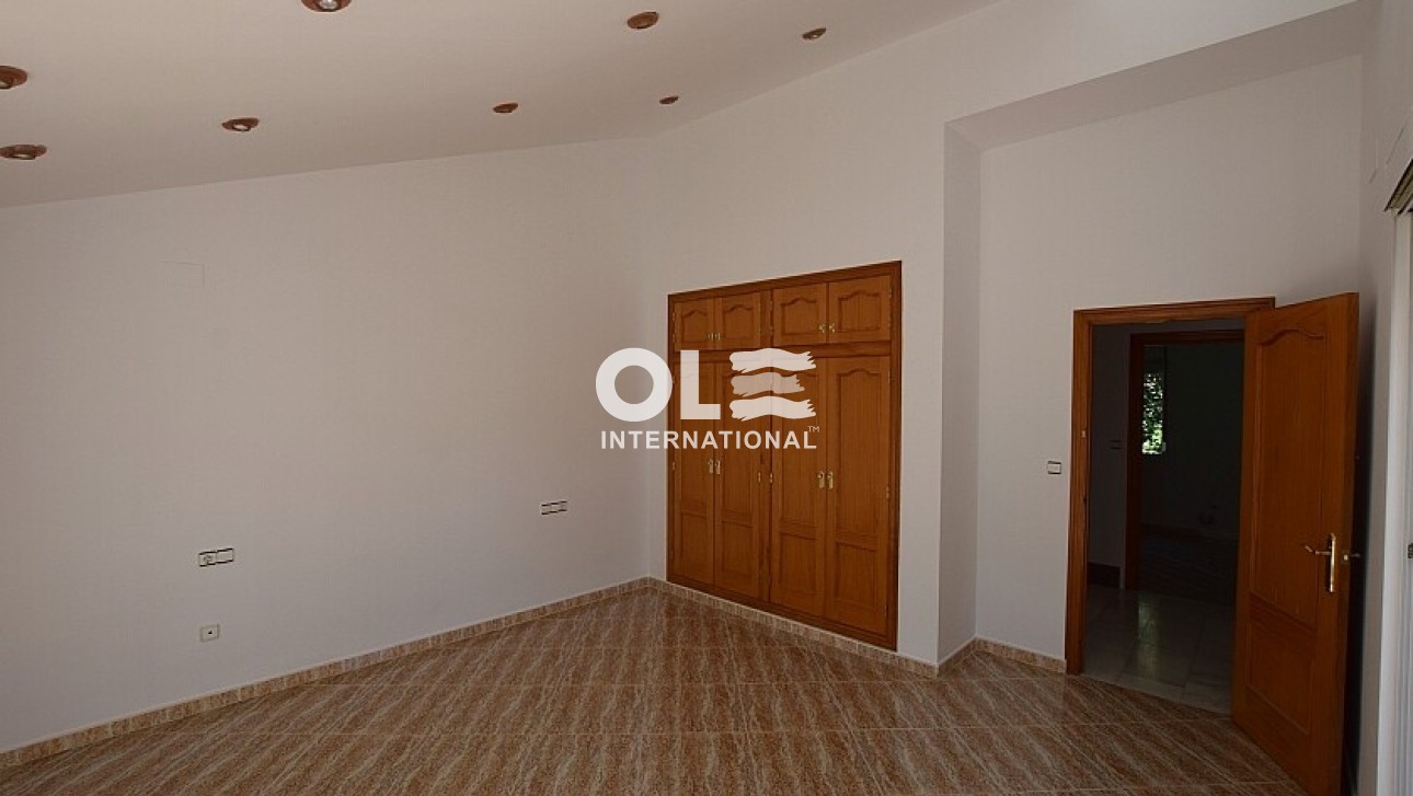 Перепродажа - Villa - Orihuela Costa - Orihuela