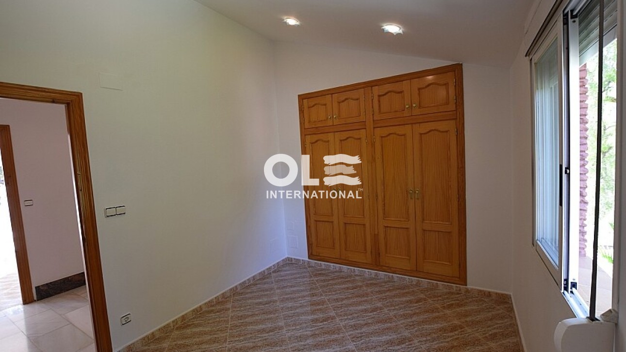 Перепродажа - Villa - Orihuela Costa - Orihuela