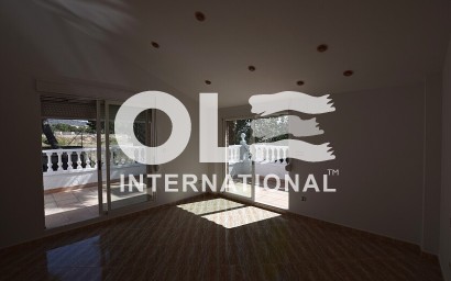 Перепродажа - Villa - Orihuela Costa - Orihuela