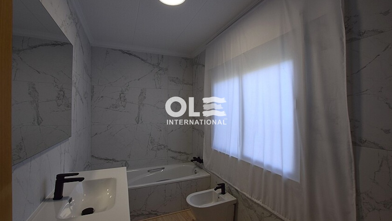 Перепродажа - Villa - Orihuela Costa - Orihuela