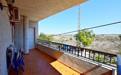 Resale - Semidetached villa - San Miguel de Salinas