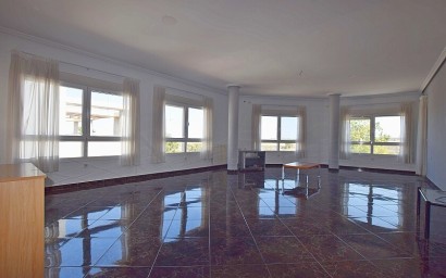 Resale - Semidetached villa - San Miguel de Salinas