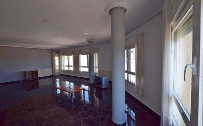 Resale - Semidetached villa - San Miguel de Salinas