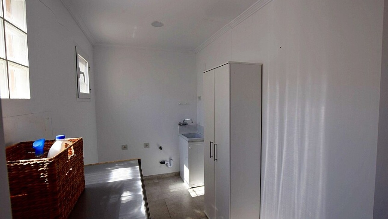 Resale - Semidetached villa - San Miguel de Salinas