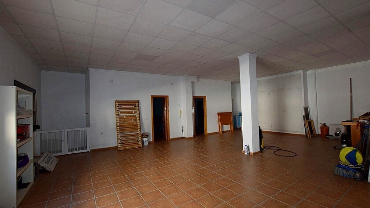 Resale - Semidetached villa - San Miguel de Salinas