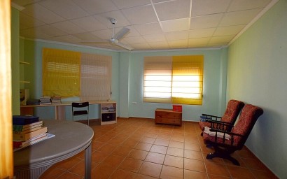 Resale - Semidetached villa - San Miguel de Salinas