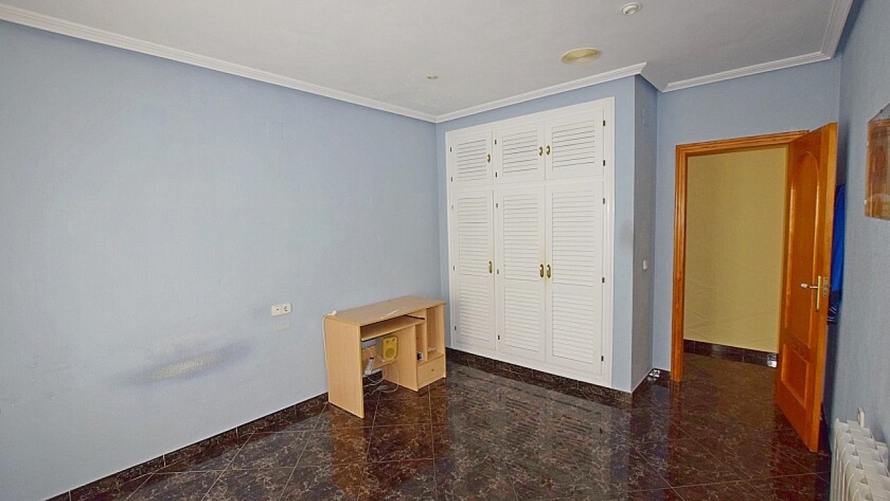 Resale - Semidetached villa - San Miguel de Salinas