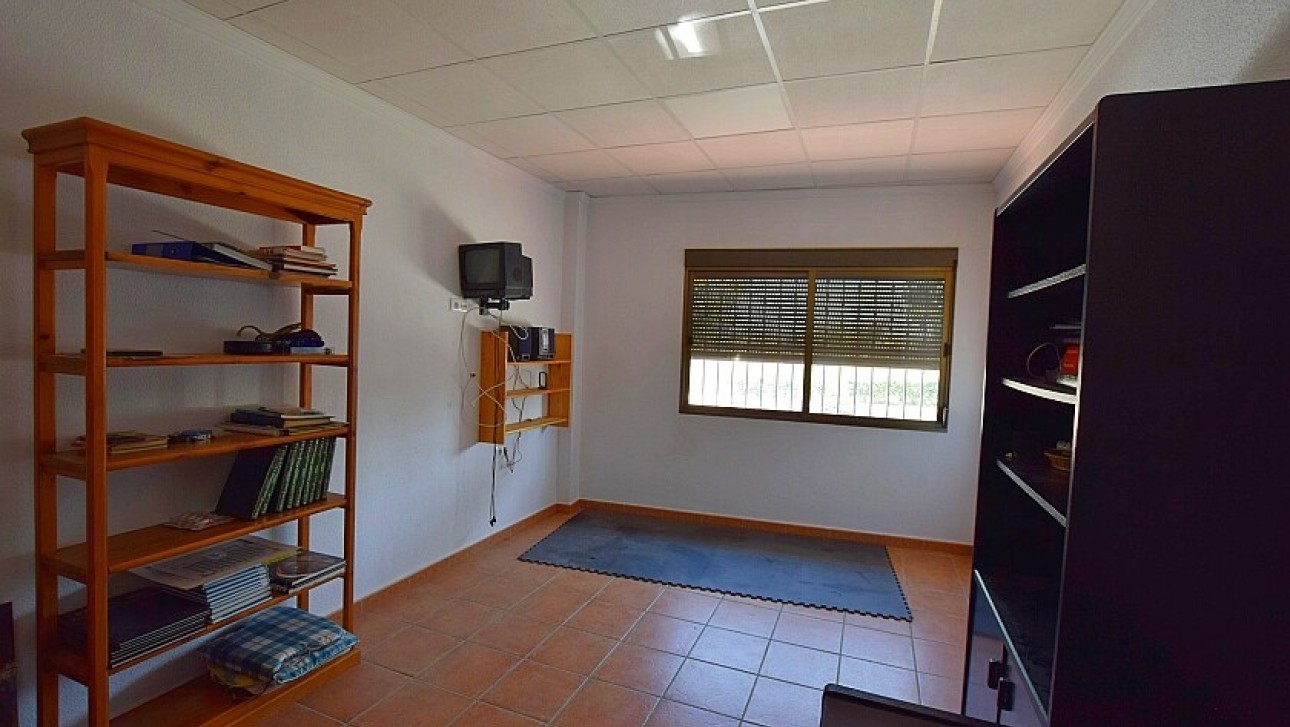 Resale - Semidetached villa - San Miguel de Salinas