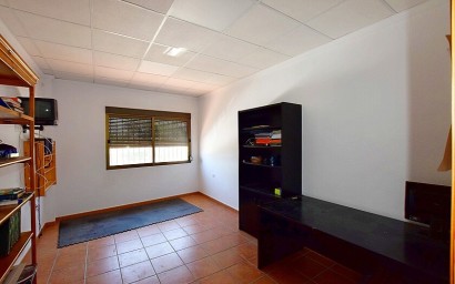 Resale - Semidetached villa - San Miguel de Salinas