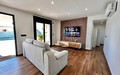 Resale - Luxury villa - Torrevieja - Los Balcones