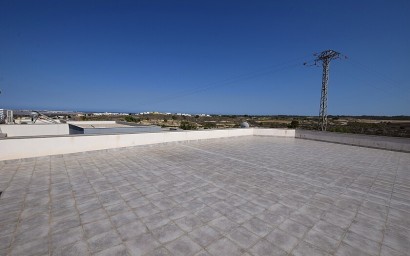 Resale - Semidetached villa - San Miguel de Salinas