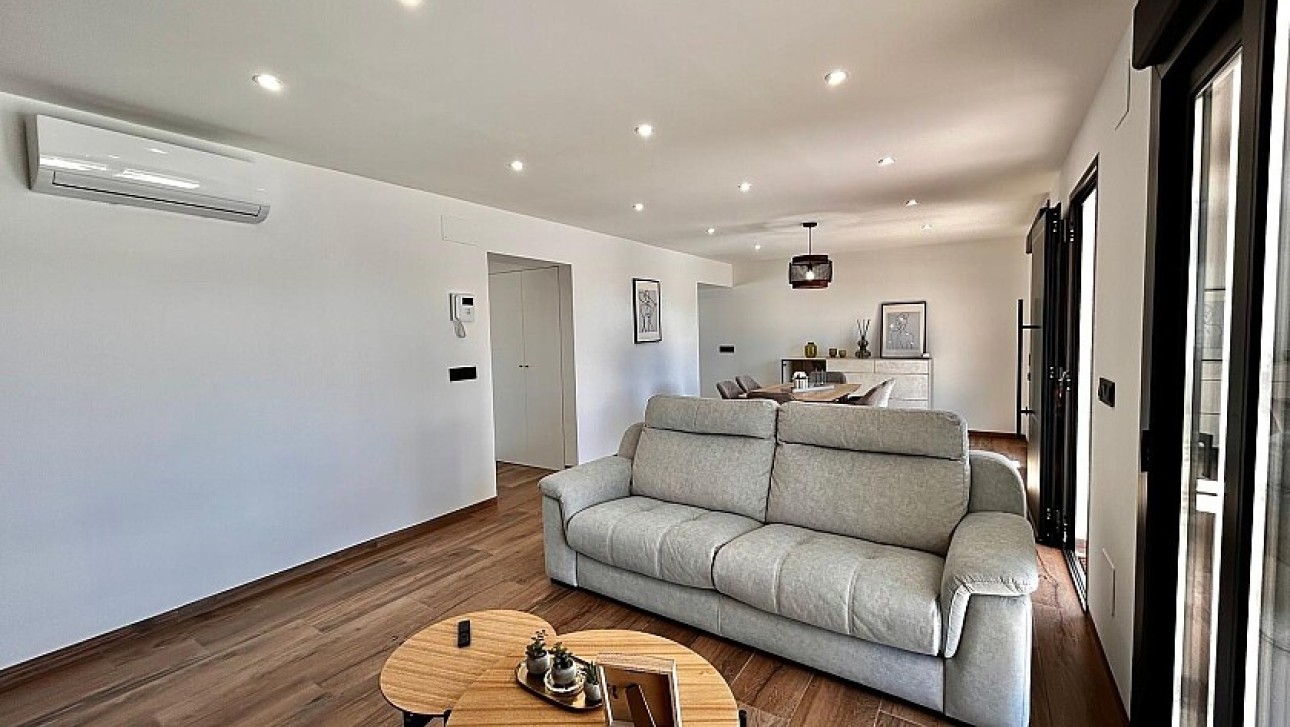 Resale - Luxury villa - Torrevieja - Los Balcones