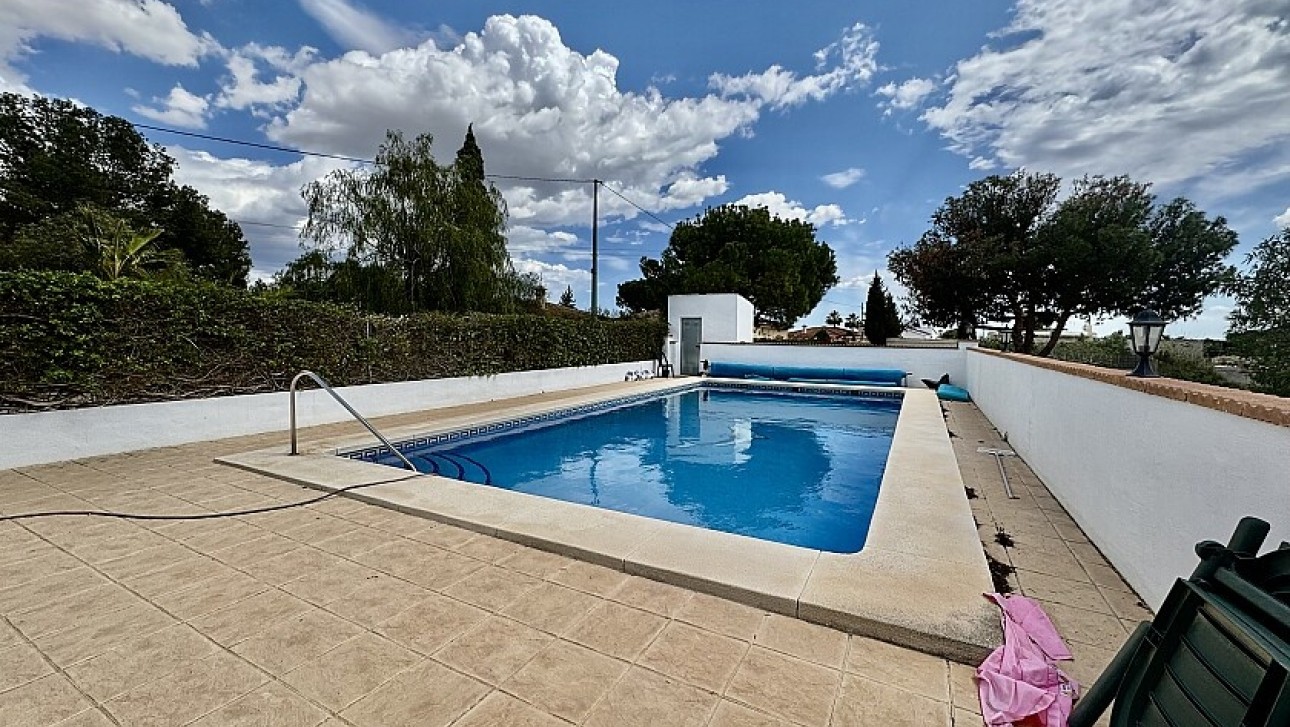 Revente - Villa - Crevillente