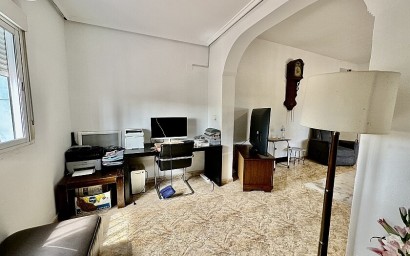 Revente - Villa - Crevillente