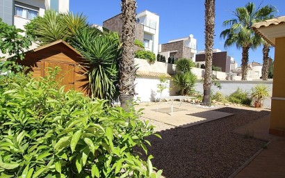 Resale - Villa - Orihuela Costa - La Zenia