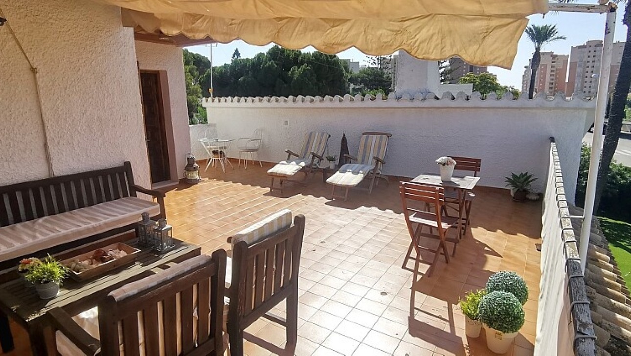 Odsprzedaż - Bungalow - Orihuela Costa - Dehesa de campoamor