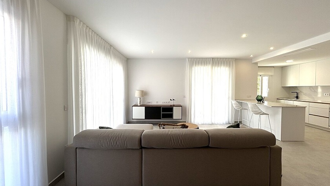Resale - Apartment - La Mata - Torreblanca
