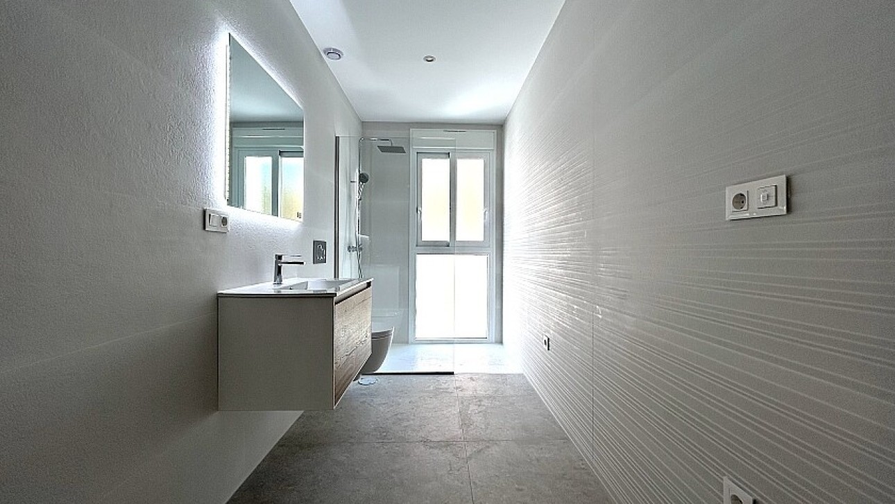 Resale - Apartment - La Mata - Torreblanca