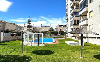 Resale - Ground floor apartment - Torrevieja - Torrelamata