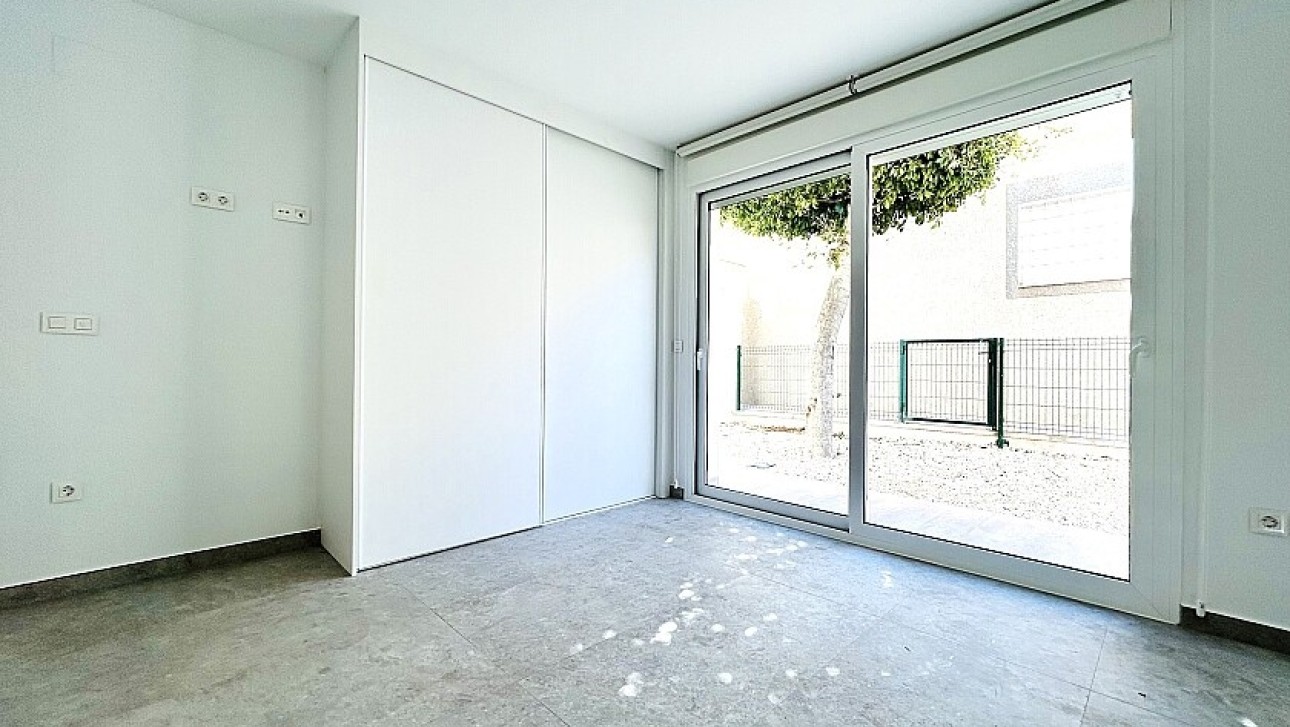 Resale - Ground floor apartment - Torrevieja - Torrelamata