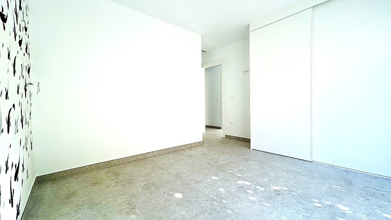 Resale - Ground floor apartment - Torrevieja - Torrelamata