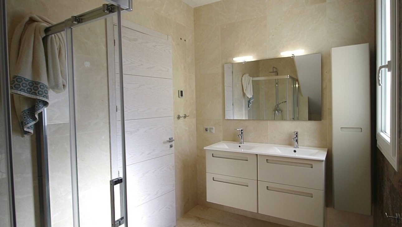 Resale - Villa - Orihuela Costa - La Zenia